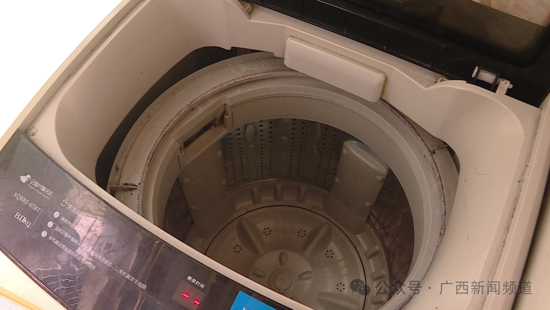 自带洗衣粉/液，10公斤衣服收费6元，共享洗衣房现身南宁