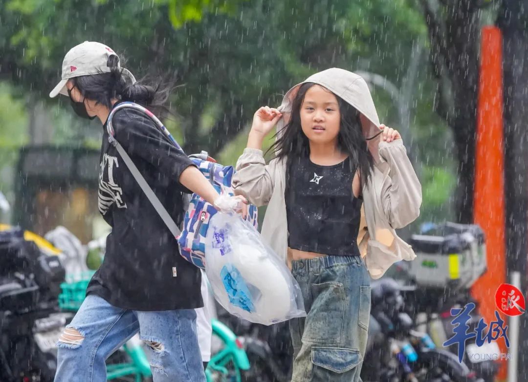 暴雨+雷电+大风！广东今起雨势加强，致灾风险高