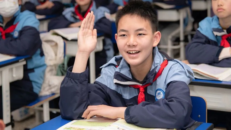 “我长大了，我要救妈妈！”上海13岁好少年看哭网友