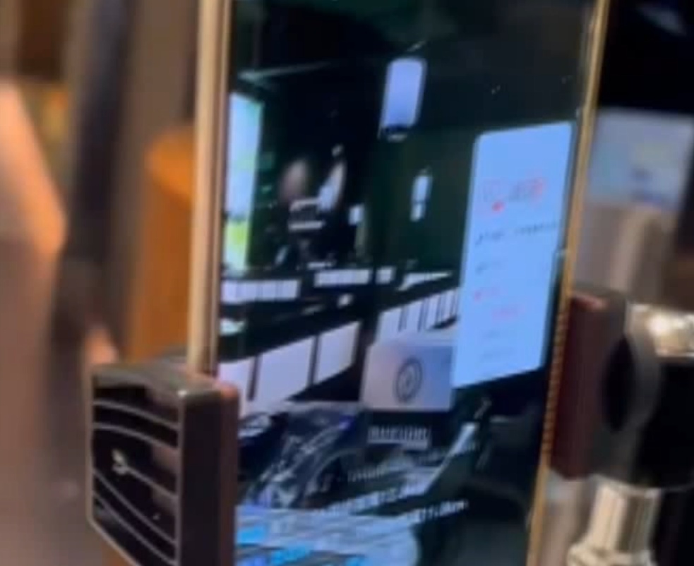 吃个饭也“被直播”？商家致歉：已暂停