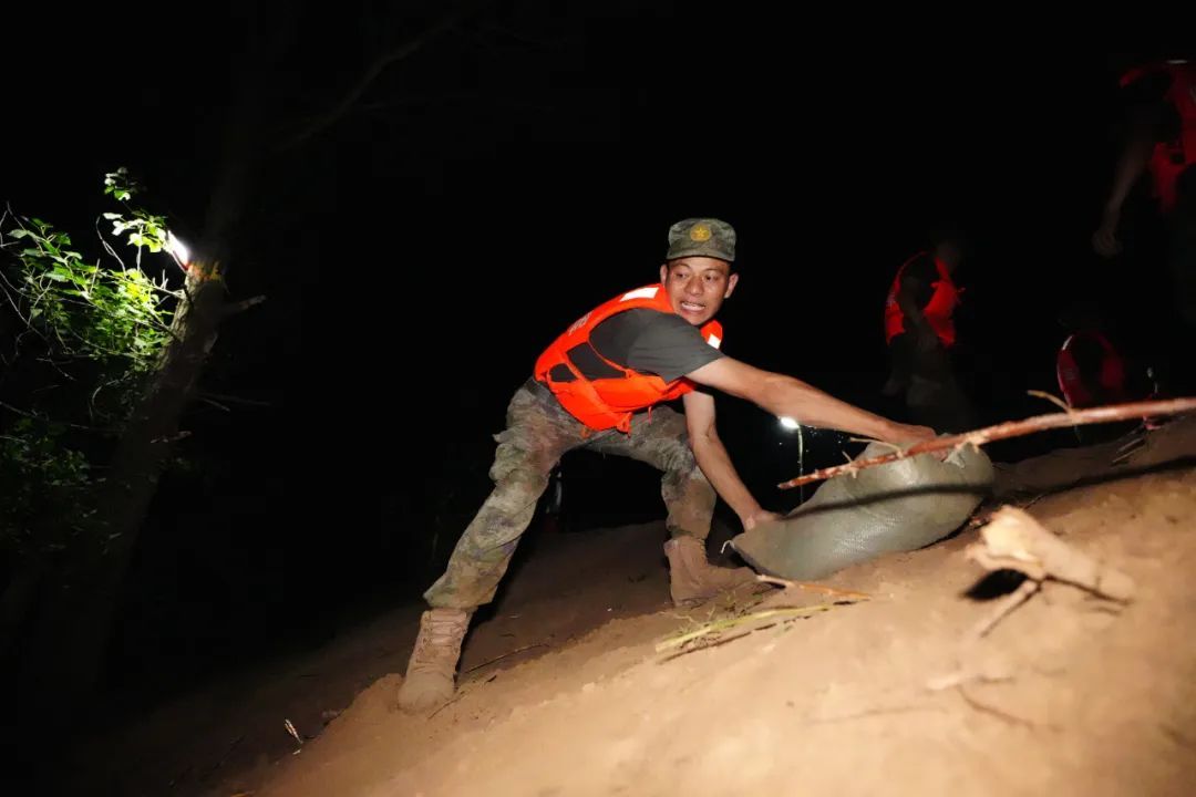 灾情就是命令！他们连续处置6处险情