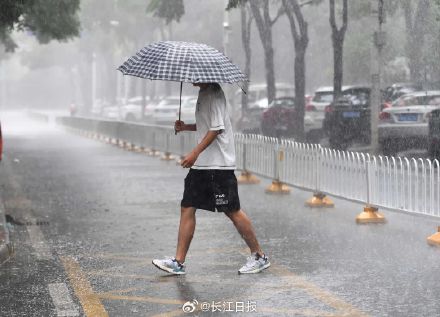 下暴雨了！武汉这些片区要注意