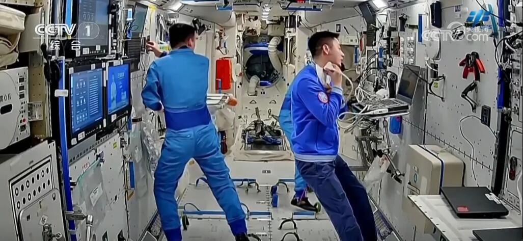 “天宫”翩翾、“蛟龙”腾渊 我国高水平科技自立自强实现“加速度”