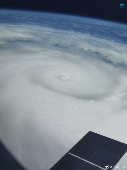 宇宙级出品！航天员叶光富在轨拍摄地球美景