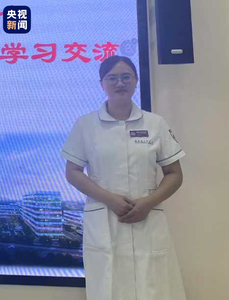 母子平安！万米高空25周婴儿早产，新生儿科护士出手相救