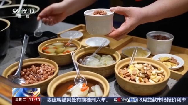 万人星空演唱会、低空飞行……解锁敦煌的N种玩法！