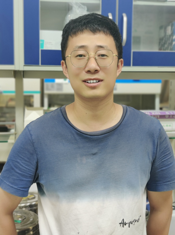 找到了!拿鱼竿救人的“钓鱼小哥”是高校博士…… 找到了!拿鱼竿救人的“钓鱼小哥”是高校博士……