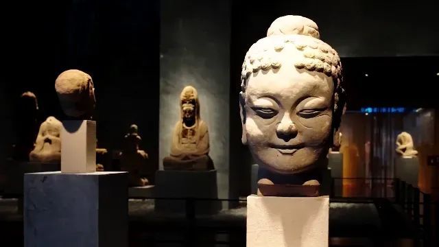 “悟空”出世，热搜爆了！神还原的大足石刻你发现了吗？