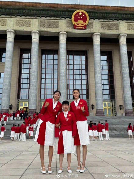 梦幻联动了！网友：奥运健儿密集晒合照对我眼睛很好