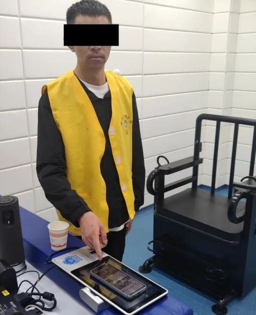 网民举报的“昆明交警”被查处啦！