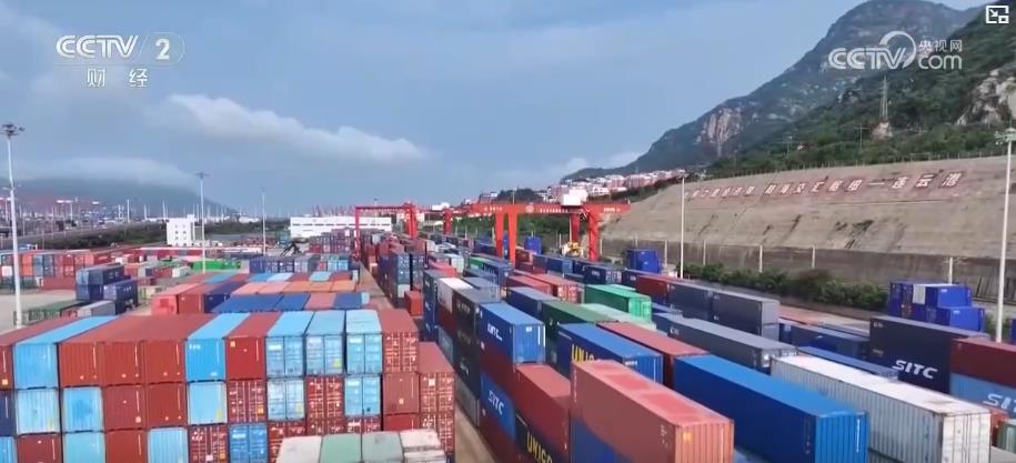 跨境电商出口旺盛 中欧班列需求高企运价维持高位 跨境电商出口旺盛 中欧班列需求高企运价维持高位