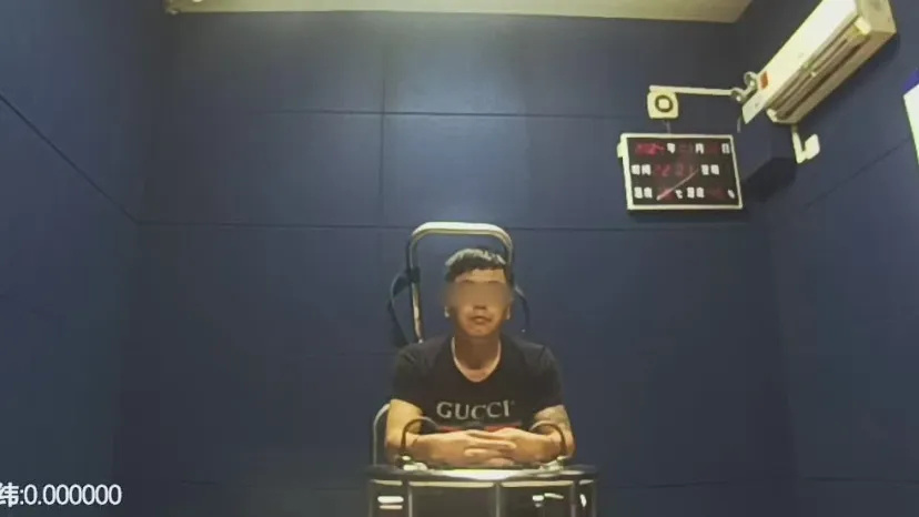 男子卖8吨旧衣物给同行，一觉醒来人和货物不知去向！警方找到时同行正在骗下一人