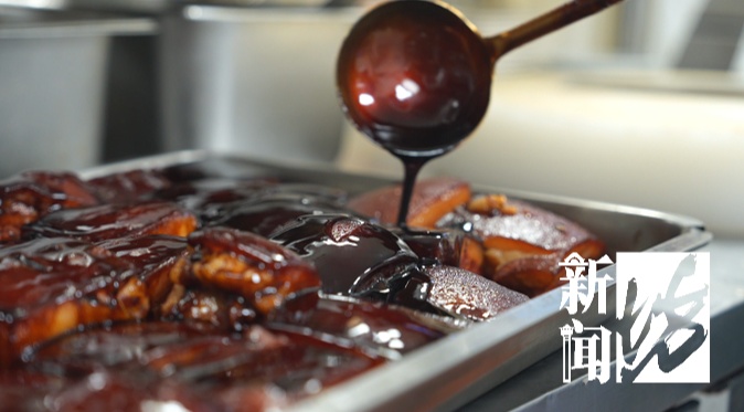 上海这家店每天都排队？连外卖小哥都夸：真的划算！