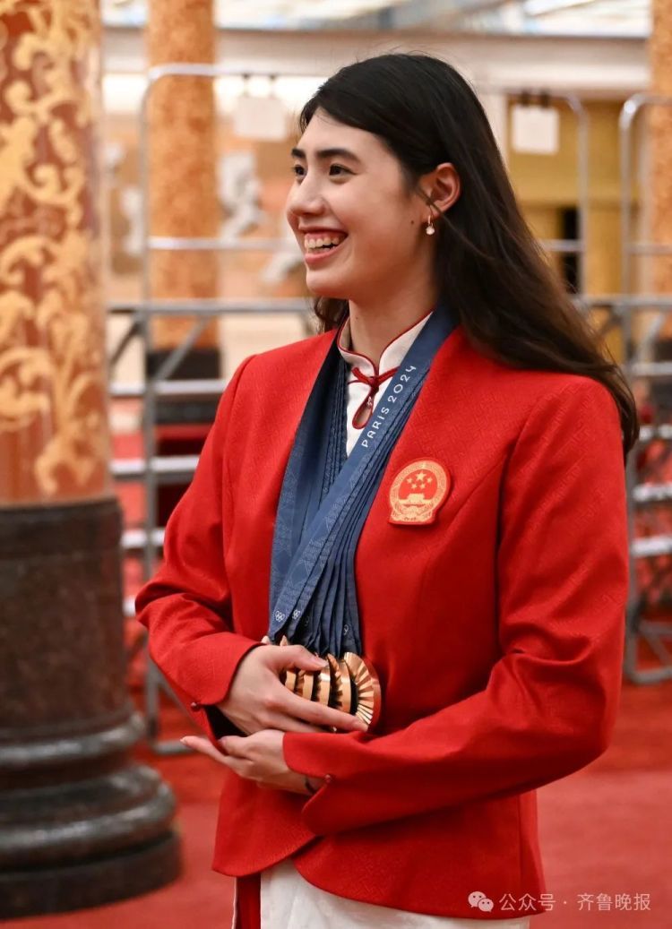 热搜刷屏！郑钦文、马龙、全红婵等发声