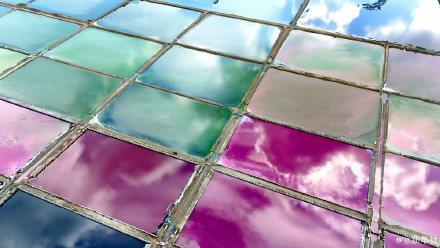 被初秋五彩盐田惊艳到了，美得像调色盘