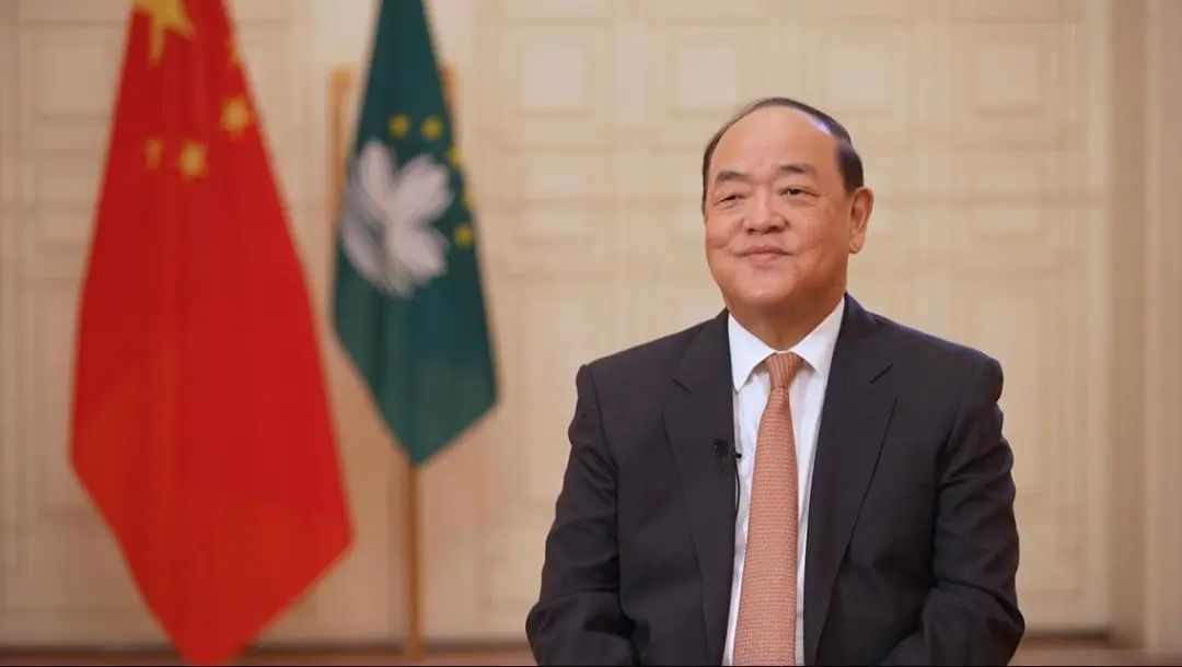 贺一诚发表声明：不再参加