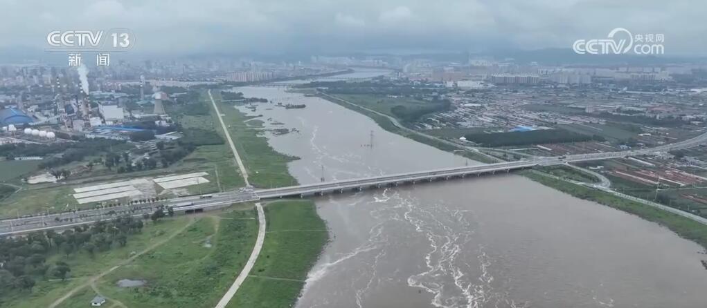 辽宁多地遭遇持续强降雨 各部门联动全力防汛抗洪救灾