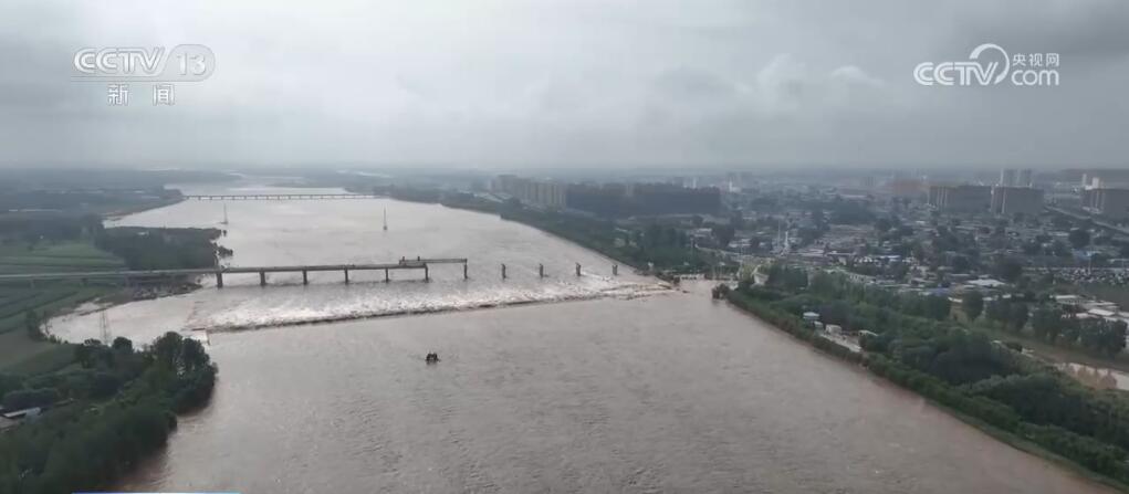 辽宁多地遭遇持续强降雨 各部门联动全力防汛抗洪救灾