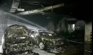 多车被烧毁！广东一小区地下停车场起火！原因查明：事关电池