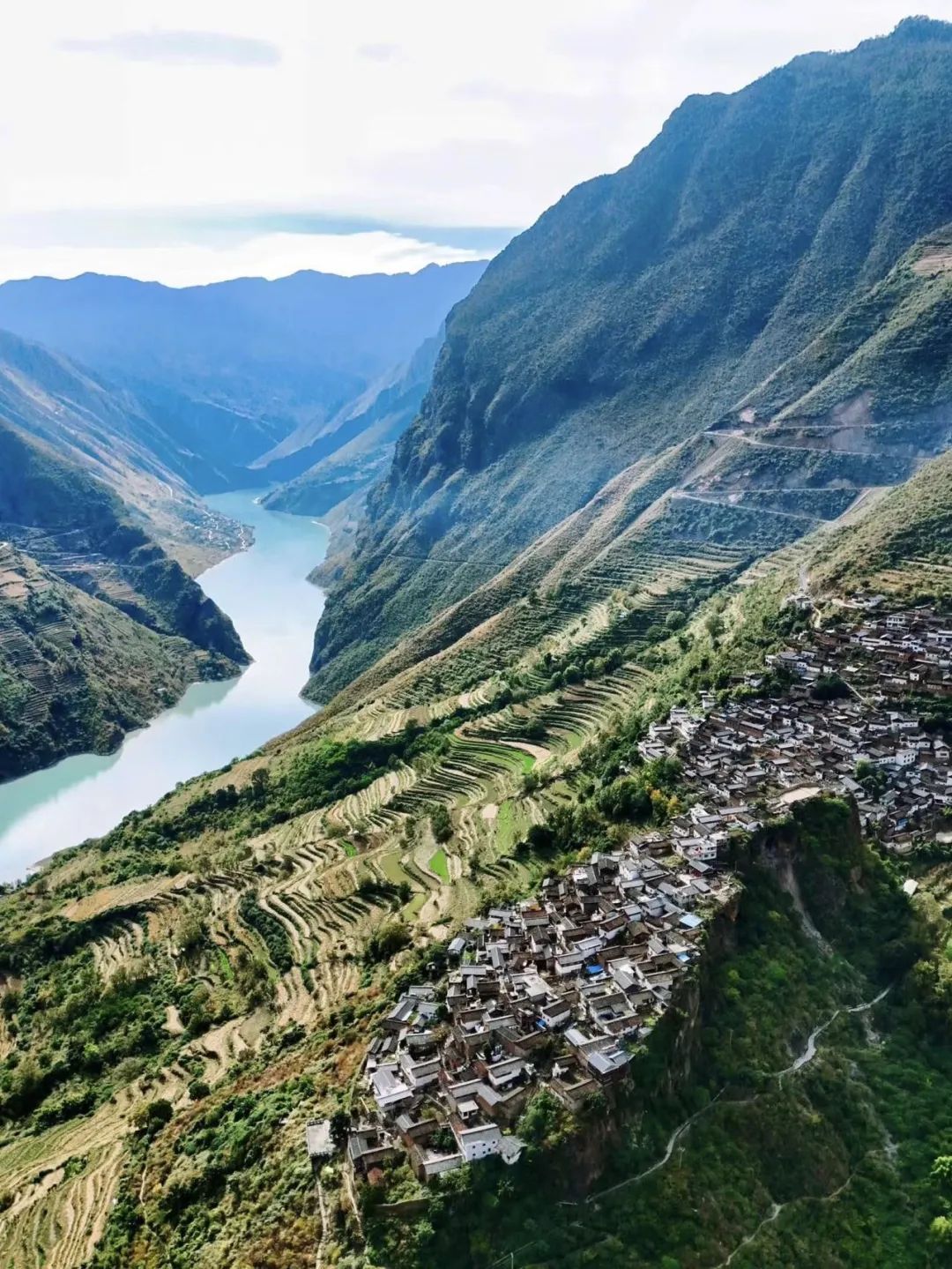 年轻人涌向县城，小城旅游怎么“火下去”？