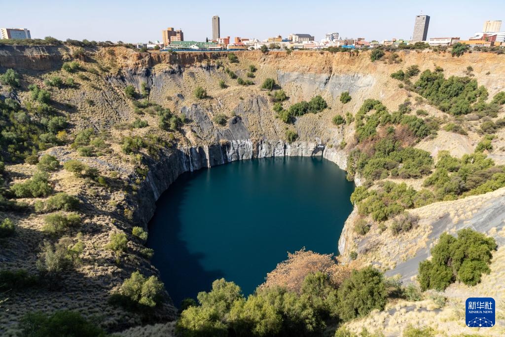 南非：金伯利钻石坑