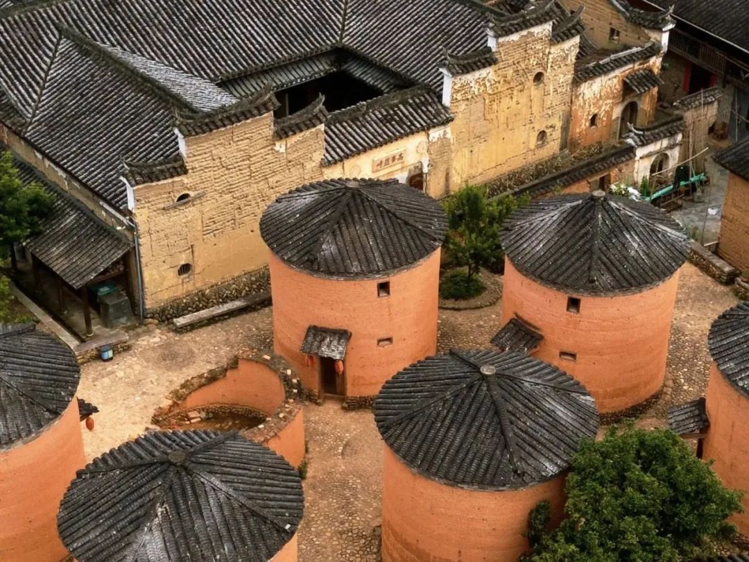 年轻人涌向县城，小城旅游怎么“火下去”？