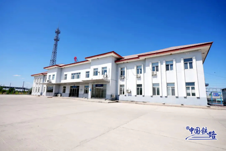你没看错!12306上真有一个字的火车站,以修建车站时领工者的姓命名 你没看错!12306上真有一个字的火车站,以修建车站时领工者的姓命名
