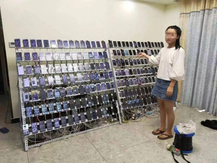 5万元“造”热搜?新乡警方摧毁特大“网络水军”犯罪团伙! 5万元“造”热搜?新乡警方摧毁特大“网络水军”犯罪团伙!