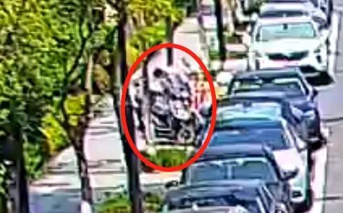 “看到满大街的警车我很慌！实在顶不住压力就来自首了”