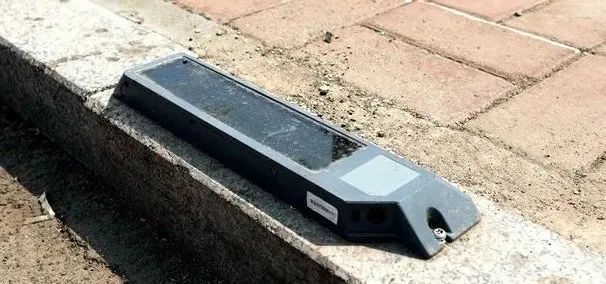 偷“监控”被监控拍到,男子“刑”了! 偷“监控”被监控拍到,男子“刑”了!