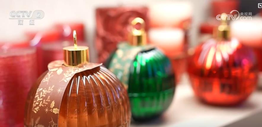 国产圣诞用品进入发货高峰期 创新产品带动出口快速增长 国产圣诞用品进入发货高峰期 创新产品带动出口快速增长