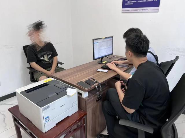 浙江街头4700万跑车被撞定损406万？假的！