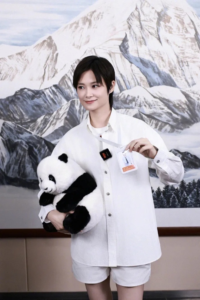 李宇春，有新身份！