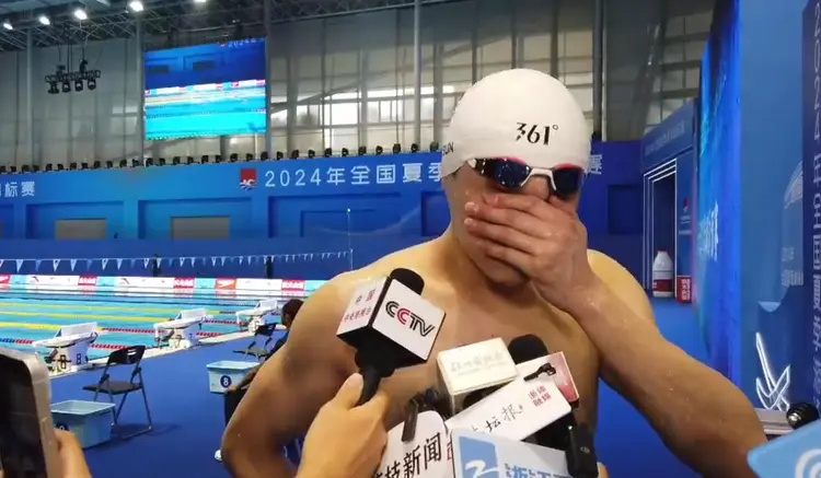 孙杨首秀后谈重回赛场：恢复和准备时间不长，需要一个调整期