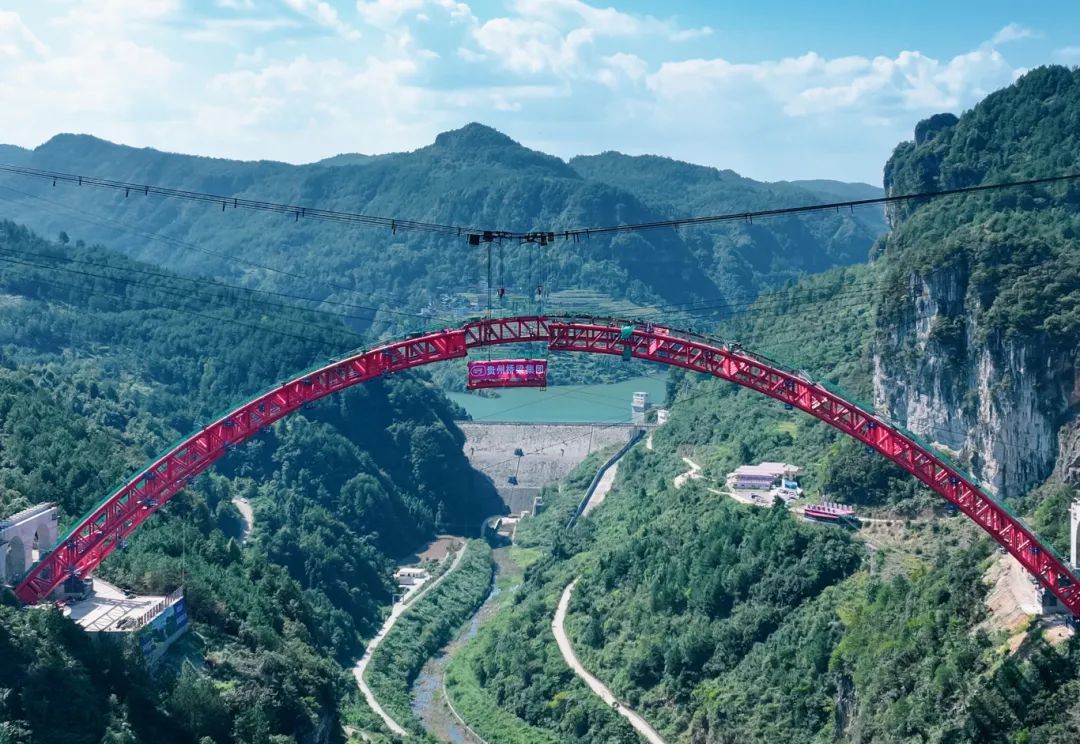 3小时缩短至1.5小时!贵州这一高速进度刷新 3小时缩短至1.5小时!贵州这一高速进度刷新