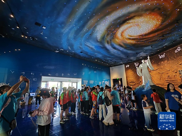 科游记丨在这里跟宇宙对话——“天文小镇”成研学打卡热地