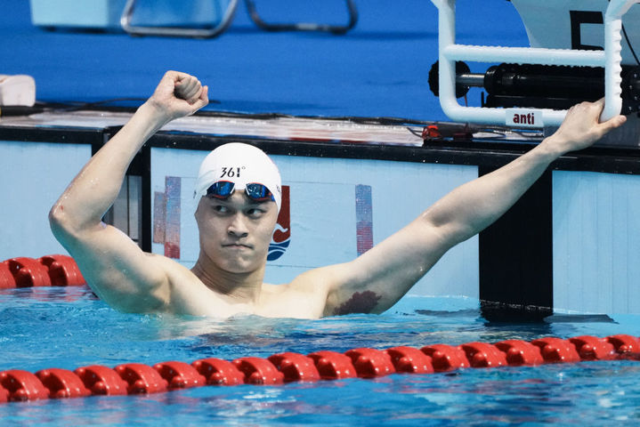 孙杨复出夺冠:“这是一个好的开端” 孙杨复出夺冠:“这是一个好的开端”