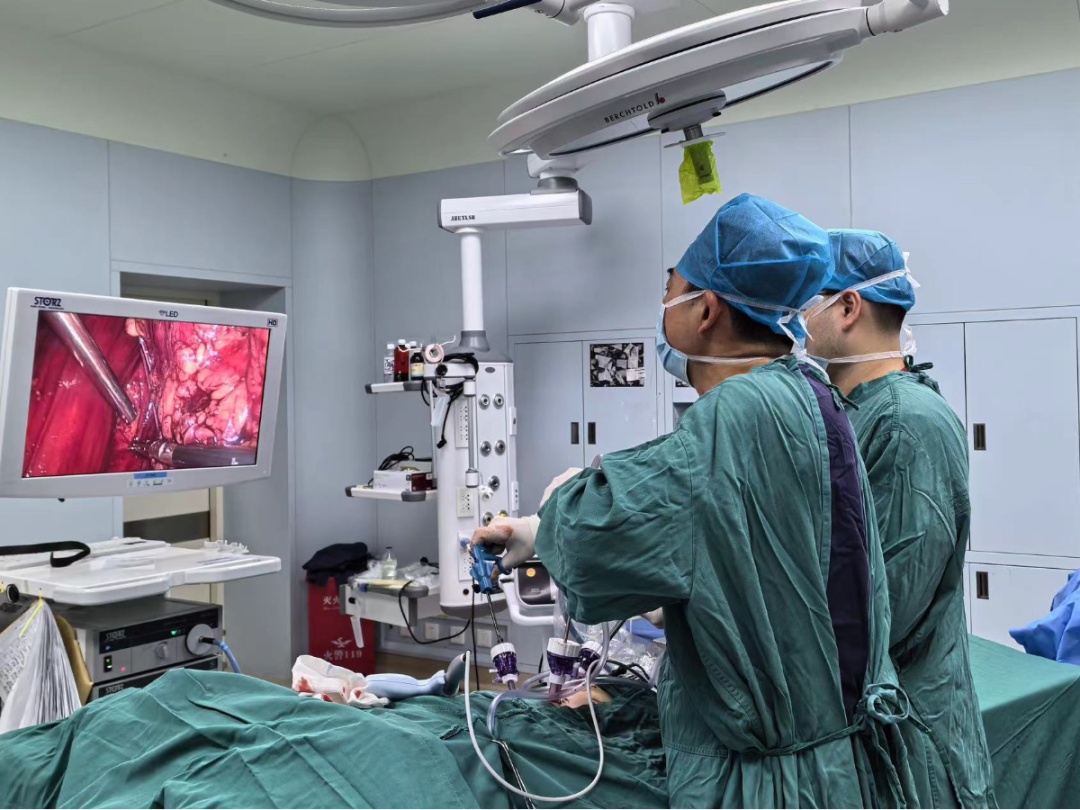 福州37岁男子脚趾差点没了!医生:这个习惯必须改! 福州37岁男子脚趾差点没了!医生:这个习惯必须改!