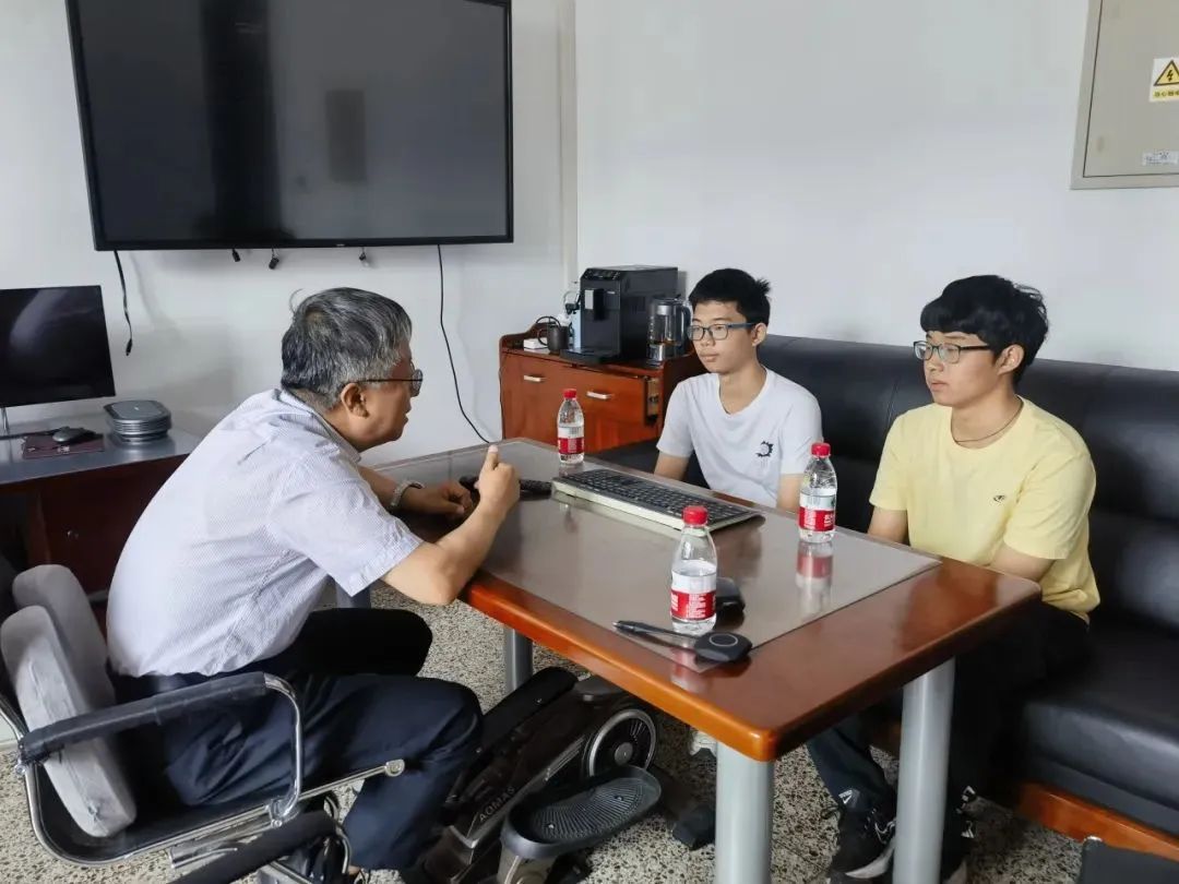 “不可能”只是起点，双胞胎兄弟共赴清华梦！