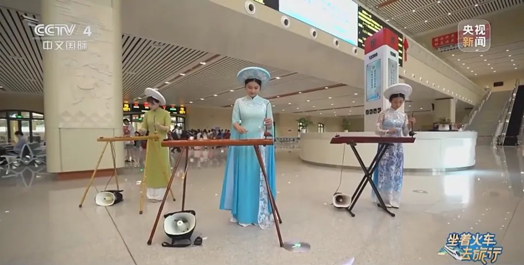 海上跑动车!中越边境新体验 海上跑动车!中越边境新体验