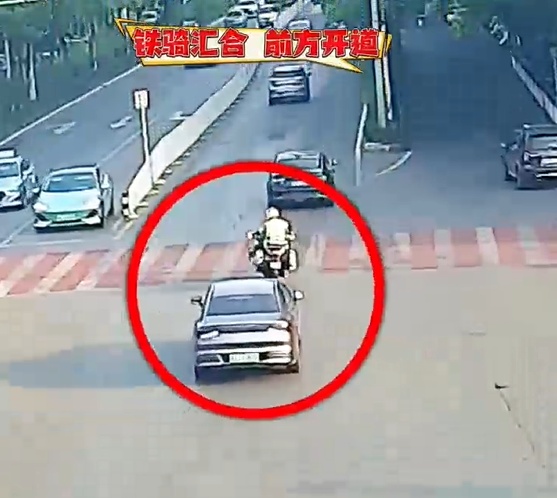 跑出速度！男子左臂绞伤，交警开辟“生命通道”5分钟疾速护送