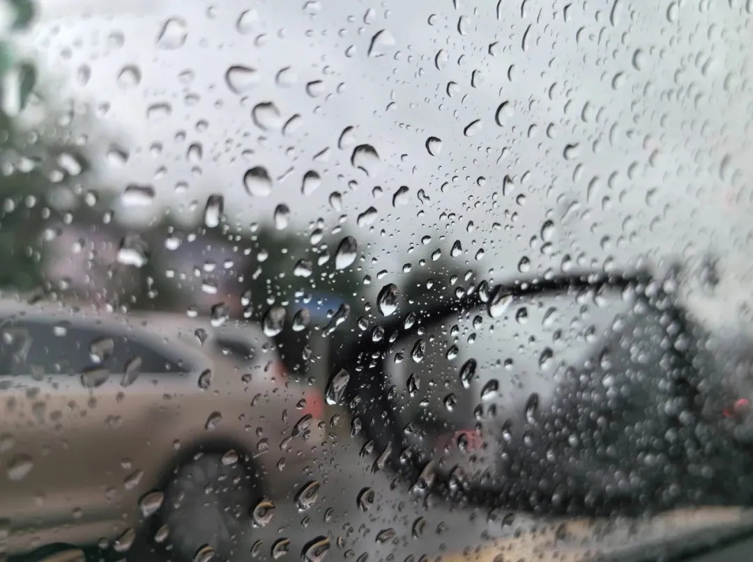 注意!新疆这些地方有暴雨 注意!新疆这些地方有暴雨