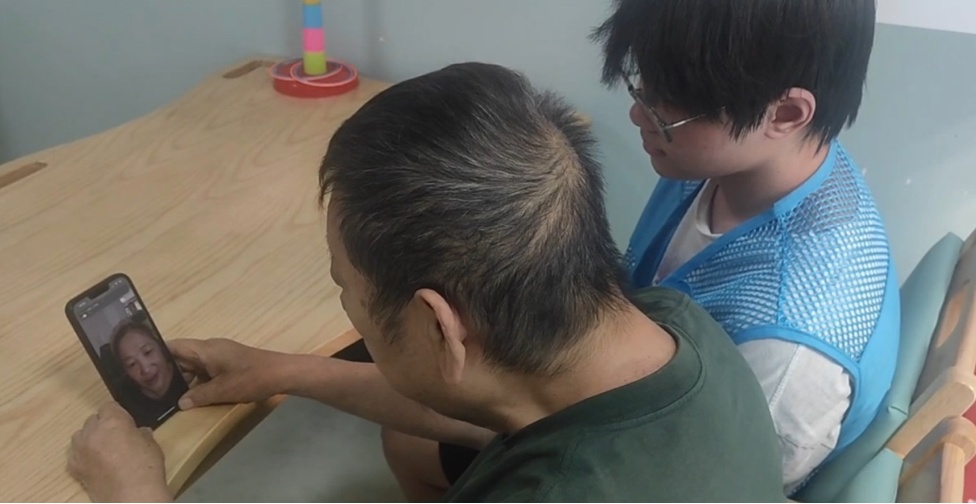 “舍友”比我大60岁?!杭州00后住进养老院,房租最低只要100元 “舍友”比我大60岁?!杭州00后住进养老院,房租最低只要100元