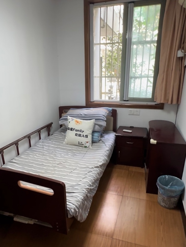 “舍友”比我大60岁?!杭州00后住进养老院,房租最低只要100元 “舍友”比我大60岁?!杭州00后住进养老院,房租最低只要100元