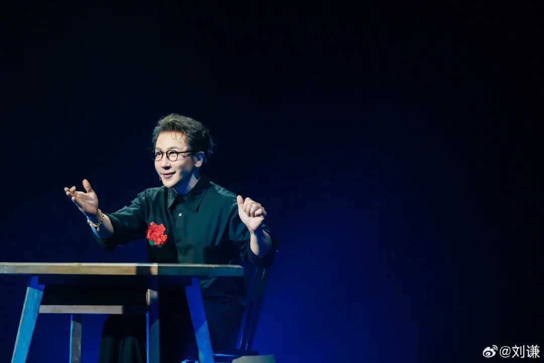 48岁刘谦自曝患癌!医生提醒:这些人要注意→ 48岁刘谦自曝患癌!医生提醒:这些人要注意→