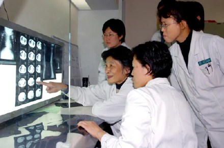 送别!我国小儿结核病拓荒者江载芳逝世 送别!我国小儿结核病拓荒者江载芳逝世