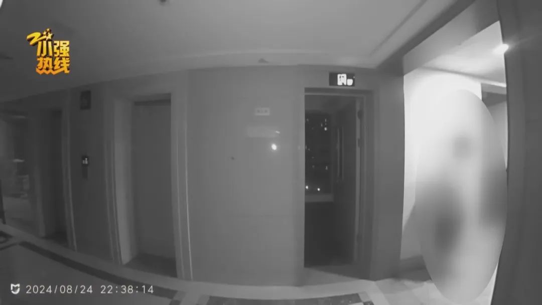 “太猥琐了!” 深夜突发!女子浴室洗澡,楼上陌生男子做出不雅动作…警方已立案 “太猥琐了!” 深夜突发!女子浴室洗澡,楼上陌生男子做出不雅动作…警方已立案