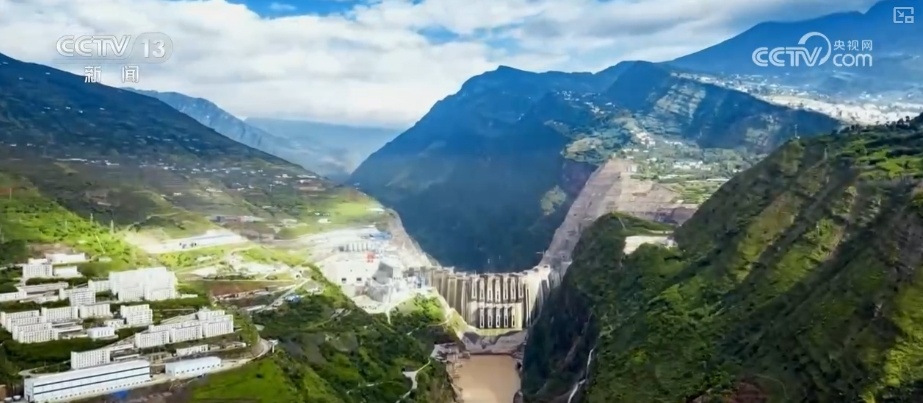 中国能源转型保障人民美好生活需要 为美丽中国建设提供能源保障