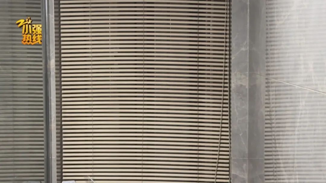 “太猥琐了!” 深夜突发!女子浴室洗澡,楼上陌生男子做出不雅动作…警方已立案 “太猥琐了!” 深夜突发!女子浴室洗澡,楼上陌生男子做出不雅动作…警方已立案