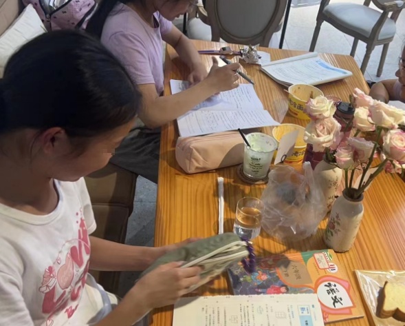 只剩最后3天!很多杭州人真急了!一大早,这里瞬间排起长队... 只剩最后3天!很多杭州人真急了!一大早,这里瞬间排起长队...